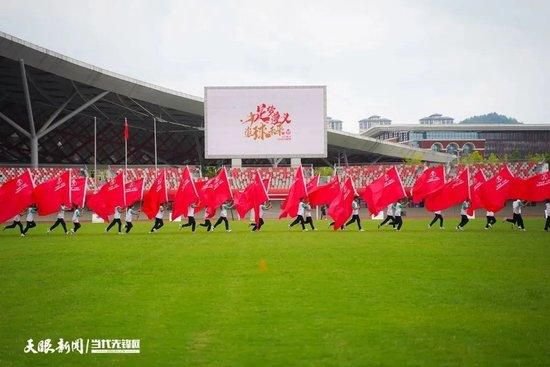 封神降魔第二部，是在系列第一部片子改编神话获得必然成就后的作品，我们对峙了继续原著《封神榜》神话细节的发掘和特点表达。加密意的描述，姜子牙是元始天尊的门徒，在古代的文化系统中师徒如父子，原著中只是轻描过元始天尊爱好姜子牙，可是若何表达，我们在此部的说话和步履中描述更加显像。这部的另外一个关头人物杨戬在神话中为劈山救母的原型，他怙恃身上人神间的矛盾和忌讳恋爱发生的后果都要他来背负，他是个贵族孤儿，对家庭的巴望对母亲的期许，都成了本篇情字塑造的关头，每一个人物背后所代表的是一类人的身影，他们或相合或相争，都是我们这个时期的缩影的表示。谈古实在就是谈今，制造与时期的共识。